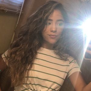 Meet your Posher, Carla